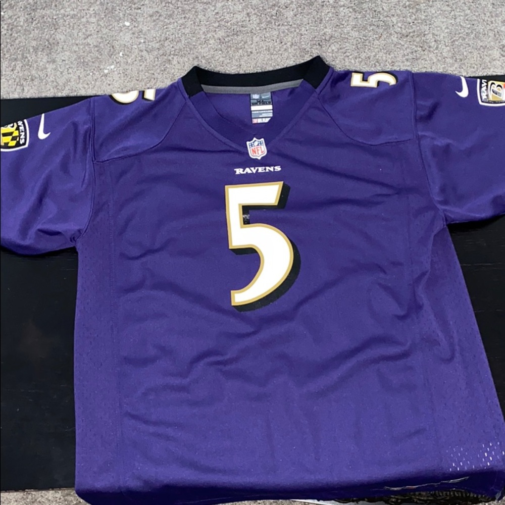Women’s ravens jersey